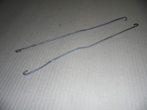 VW Golf 2 - 5 Türer 2x Original Gestänge Schloss Verriegelung Türen vorne