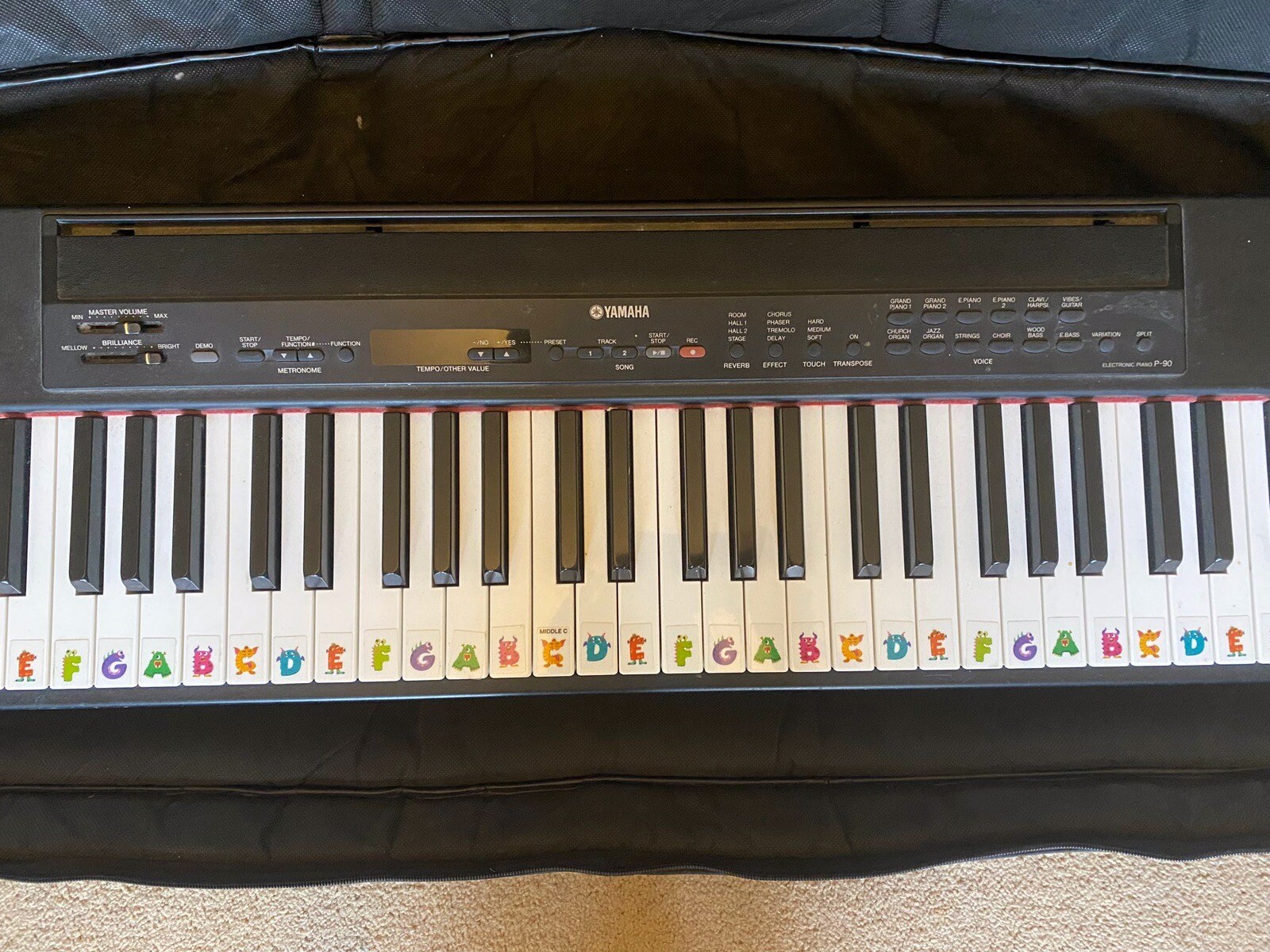 Yamaha P90 Keyboard Electric Piano Weighted Keys Soft Case Power