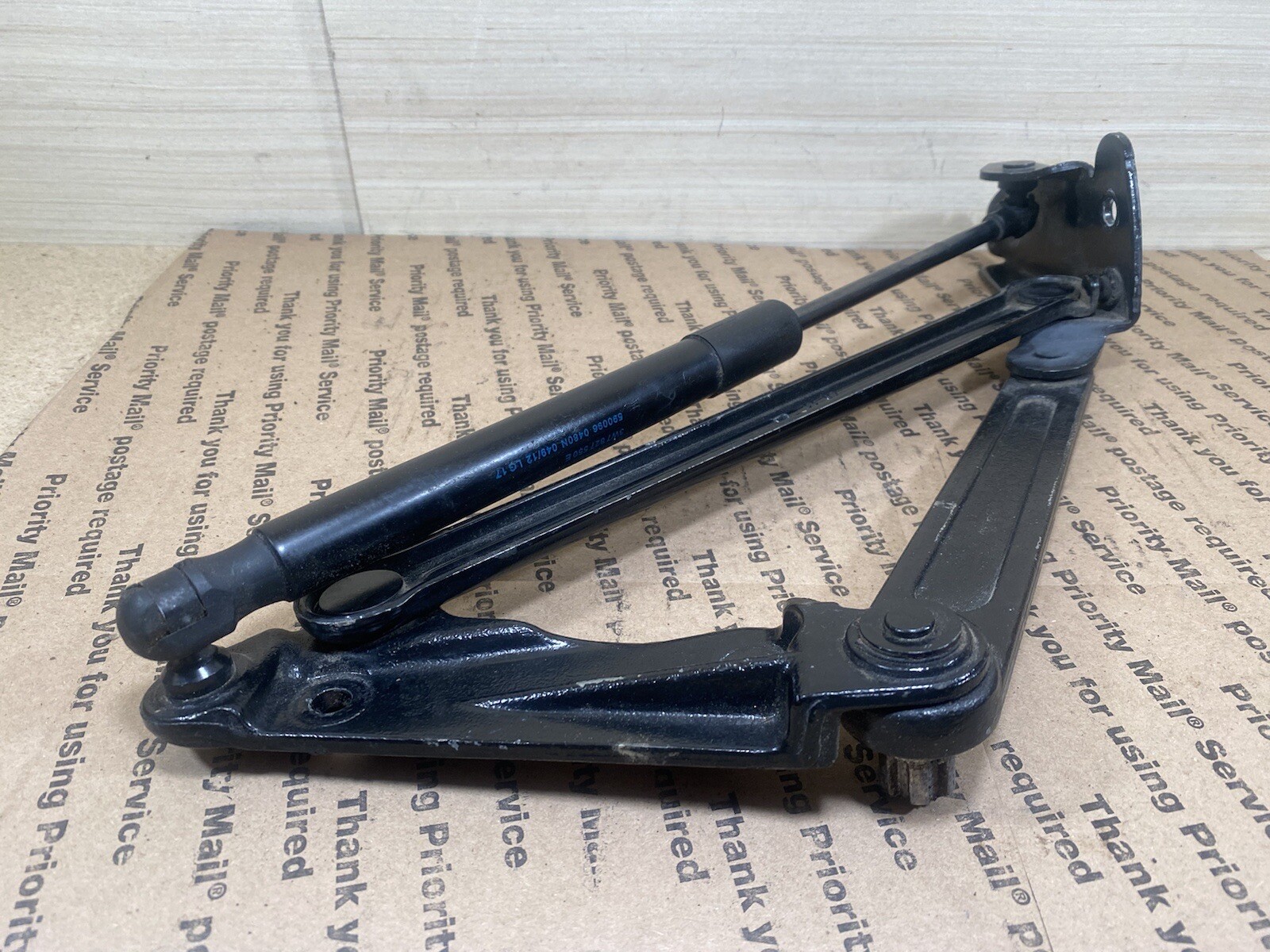 2007 - 2018 Bentley Continental GTC Rear Left Trunk Lid Hinge Oem