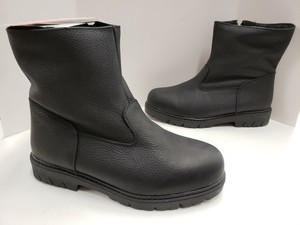 mens extra wide winter boots canada