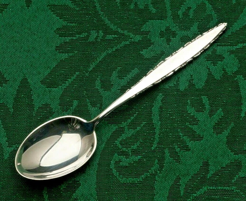Lace Point by Lunt Sterling Silver Oval Soup Spoon 6 7/8"