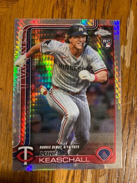 2025 Topps Chrome Update Luke Keaschall RC #USC134 Prism Refractor parallel SP