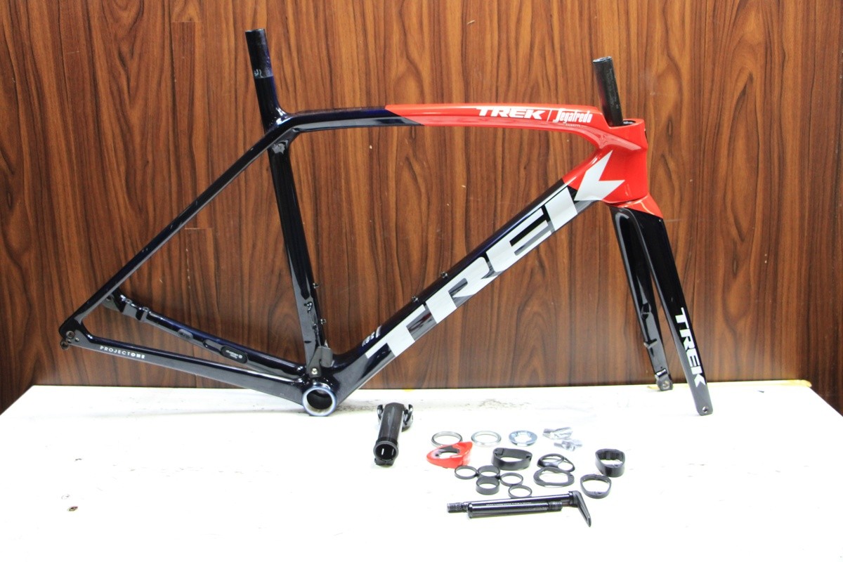 2022 TREK EMONDA SLR Carbon Frame Road Bike Size 54