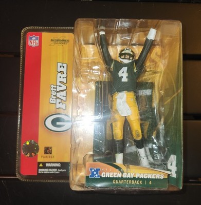 Macfarlane's Sportpicks Series 7 Brett Favre HOF ** Damaged Packing **