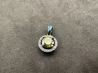 2.12g Vintage Sterling Silver 925 Green Round Halo Pendant Sparkling M