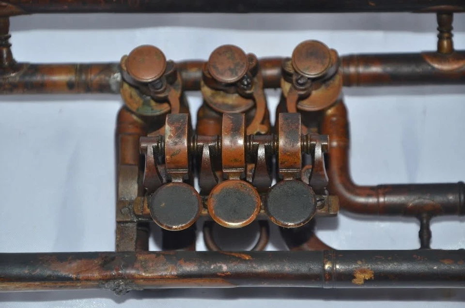 Antique Anton Hutter Dux Cornet for Nostalgic Decor - Image 2 of 4