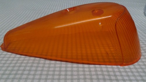 Volkswagen Beetle Turn Signal Parking Light Lens Hella Amber VW BL365 K22648 OEM - Picture 12 of 14