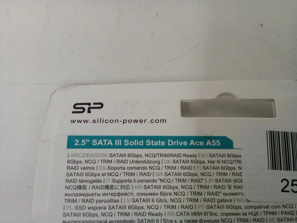 Sillicon Power 2.5" Sata III Solid State Drive Ave A55 {FBA-SU128GBSS3A55S25AH} - Image 3 of 4