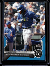 Salvador Pérez - 2021 MLB Topps Now #724 Blue 23/49 Parallel Kansas City Royals
