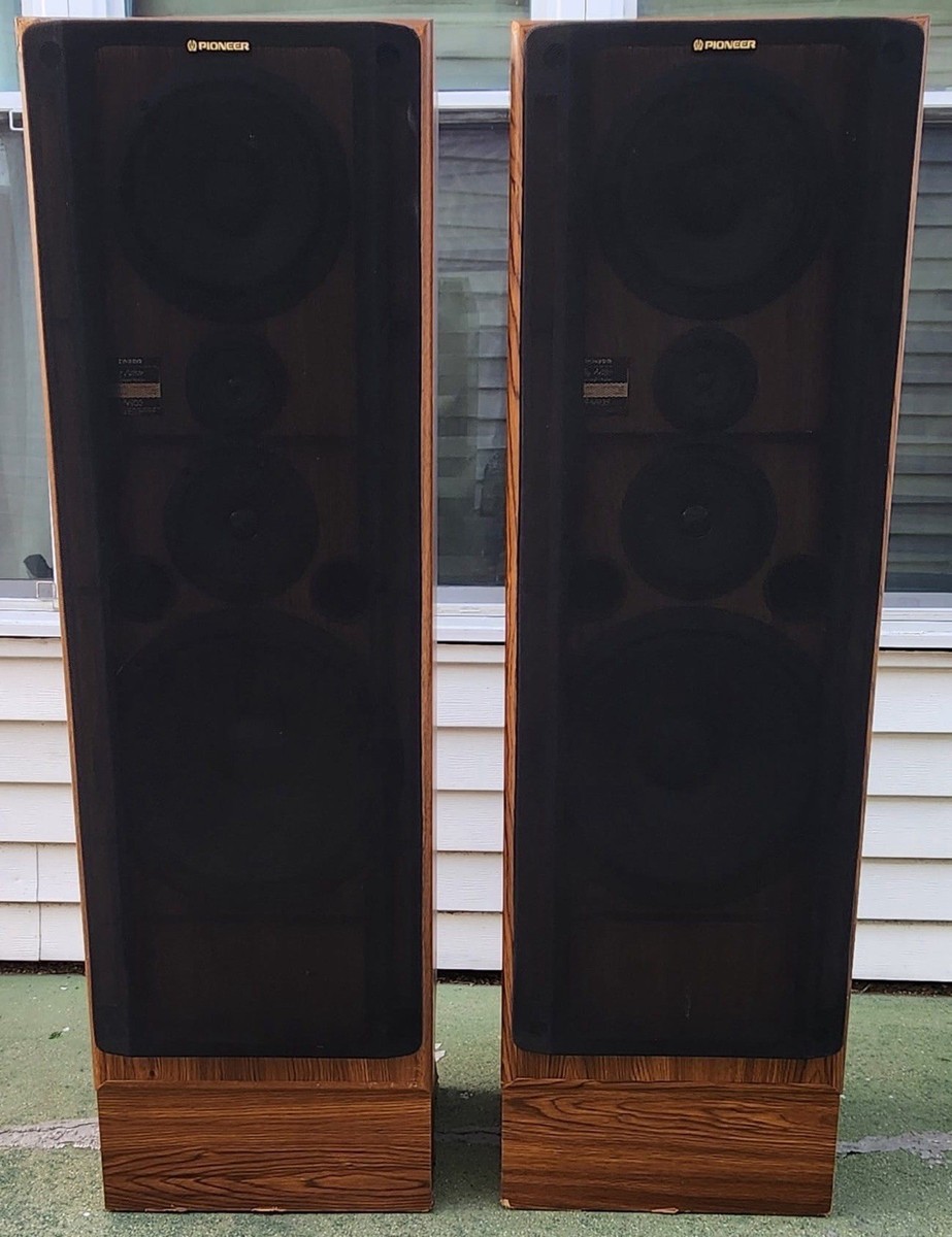 VTG PIONEER CS-V935 4 WAY TOWER SPEAKERS WITH VINYL LAMINATED WOOD