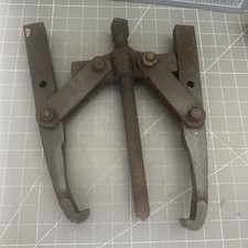 Owatonna OTC no. 1003 Large Gear puller USA 2...