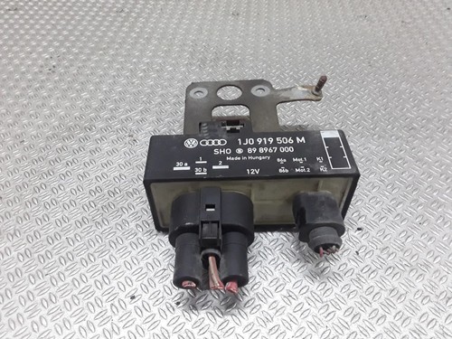 Volkswagen Polo 2003 Benzin Relais Kühlerlüfter 1J0919506M DEV430039