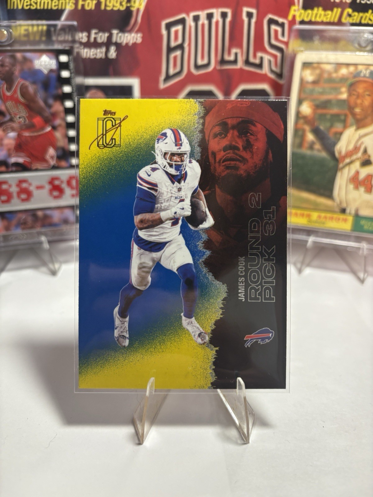 2025 Topps Signature Class - James Cook #8 - Blue & Yellow