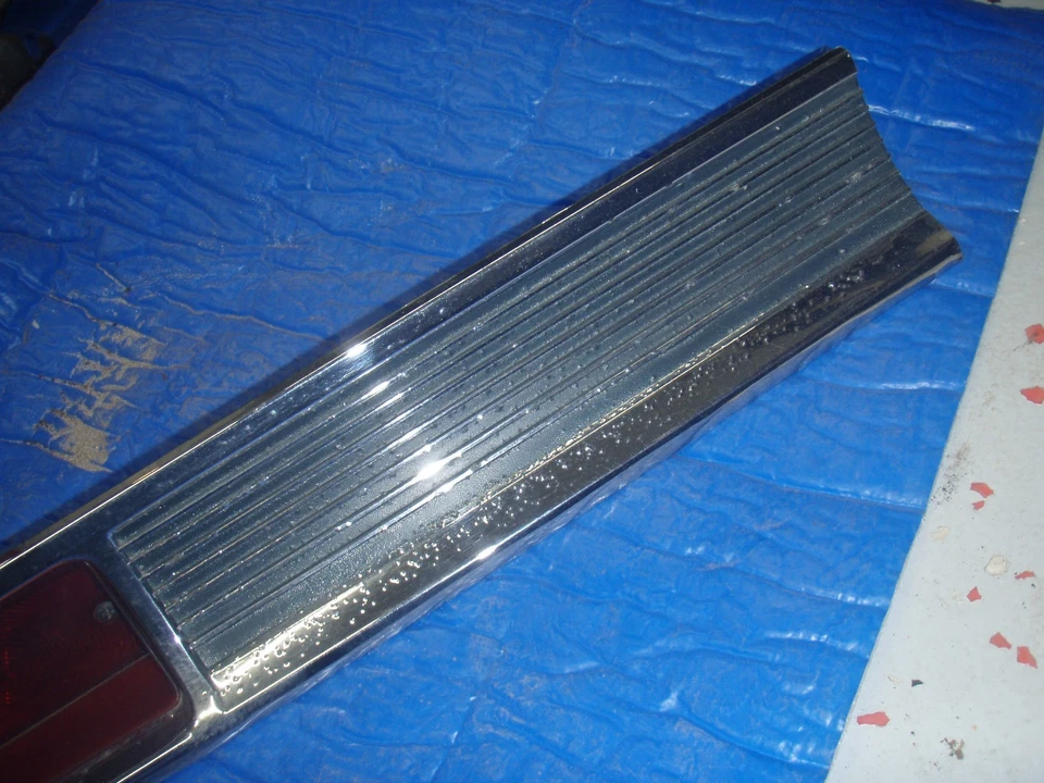 Pontiac 63 Tempest Lemans 1963 convertible luz trasera de 2 puertas Foto 2 de 4