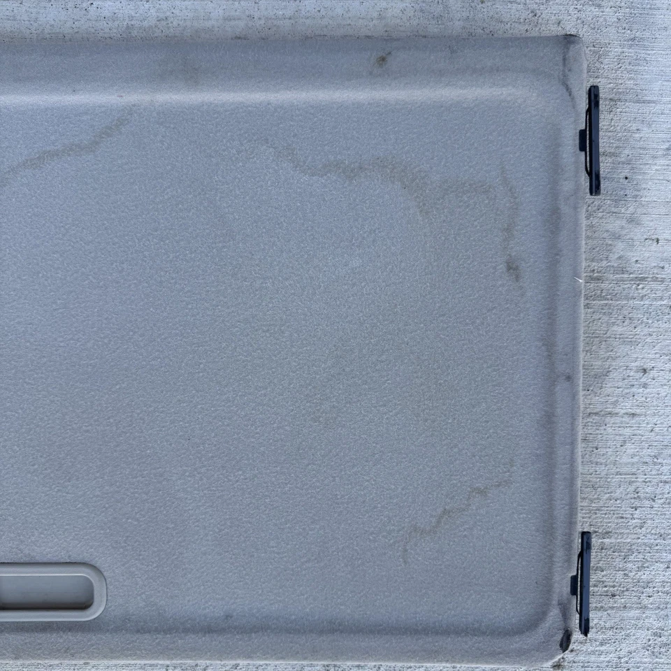 GMC Yukon Tahoe Suburban 2001-2006 techo corredizo cubierta de sombra beige tostado OEM 15061664 Foto 4 de 4