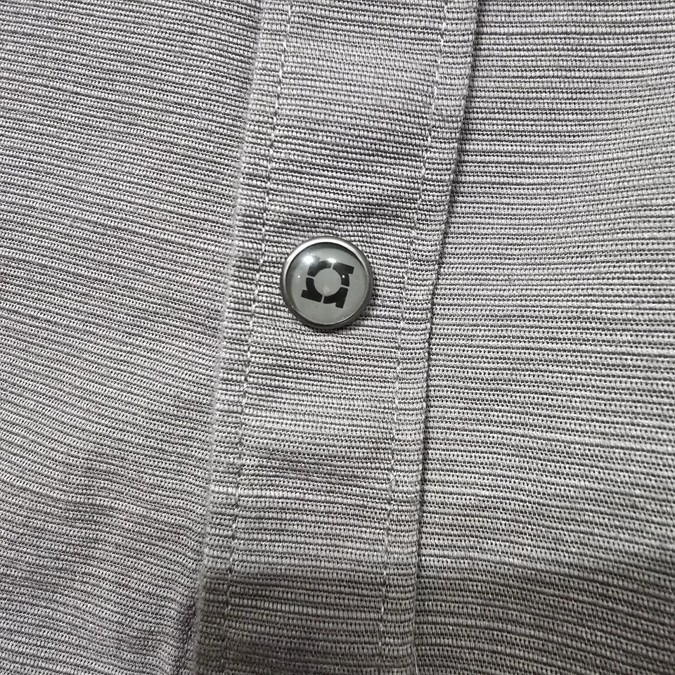 Kenneth Cole Reaction Men’s Long Sleeve Shirt Medium Gray Button Front Casual - Image 4 of 4