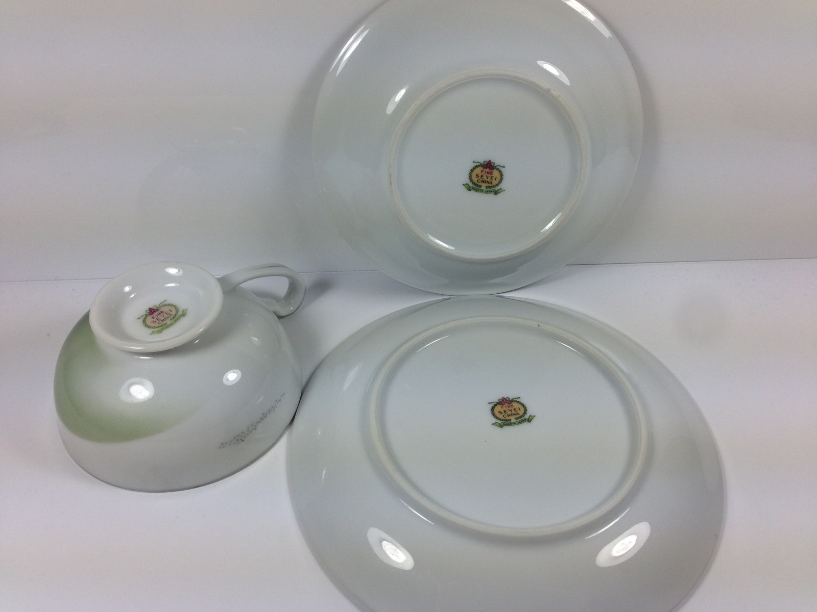 SEYEI Nagoya Fine China Japan Tea Cup Saucer Dessert Plate Set Olive Green Gray 