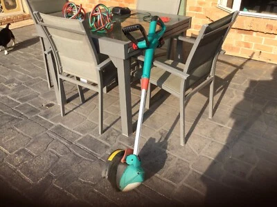 Bosch Art 26 Li Grass Trimmer V Good Condition Other Garden