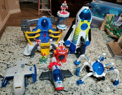 imaginext alien space station