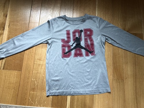 Youth Boys Air Jordan Long Sleeve Shirt 