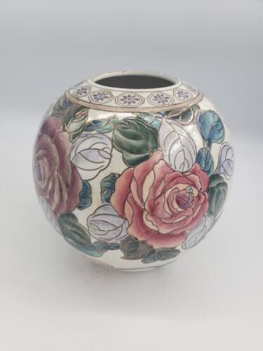 Chinese Opalescent Porcelain Globe-shaped Vase Cabbage Roses Red Gold... - Picture 1 of 5