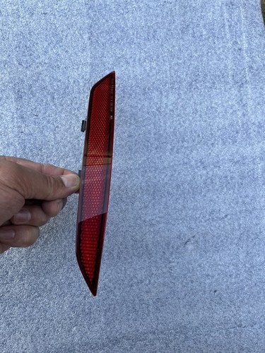 GENUINE AUDI A5 S5 2016 - 2020 GENUINE REAR BUMPER REFLECTOR LEFT SIDE - Picture 5 of 10