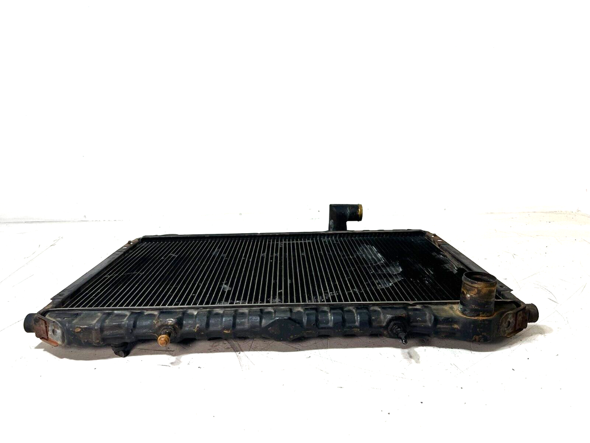 🥇1984-1989 NISSAN Z31 300ZX NON TURBO ENGINE COOLING RADIATOR OEM