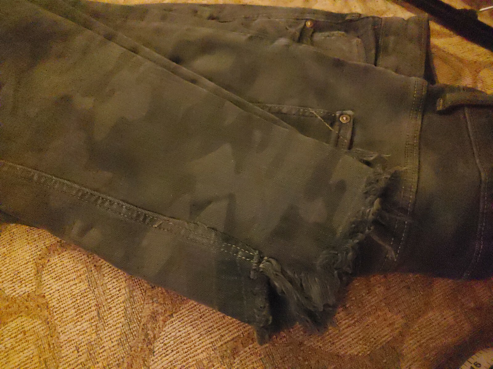 Zara Camo Jeans Women’s 30x26 SZ 6 Camouflage Distressed Stretch Dark Gray Olive