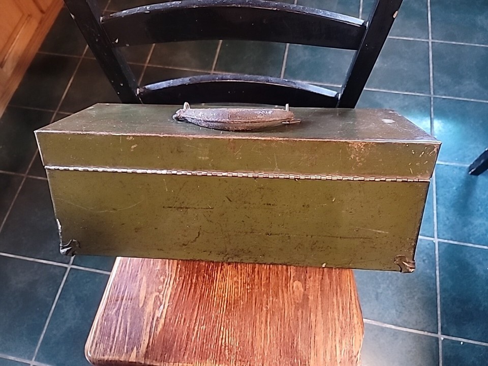 Vintage Metal Union Tool Chest Co Leather Handle Rochester NY USA