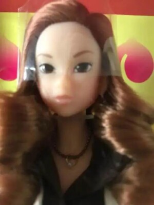 momoko ナイントゥファイブ／Nine to Five Sekiguchi Momoko Doll Nine To Five 1/6 Scale Fashion Figure