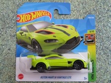 H2238 ASTON MARTIN VANTAGE GTE verde Hot Wheels 2022 238/250 CaseP