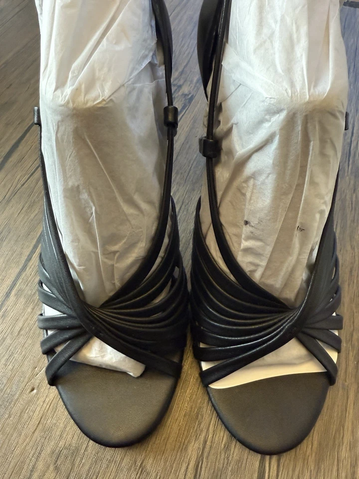 Sandalias de salón de vestir Charles David para mujer, negras, 10 EE. UU. Foto 4 de 4