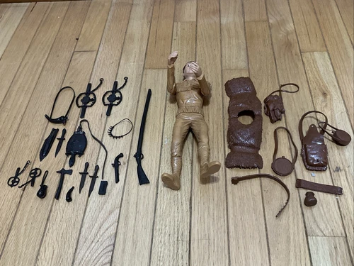Marx Vintage Daniel Boone Wilderness Scout And Accessories WOW