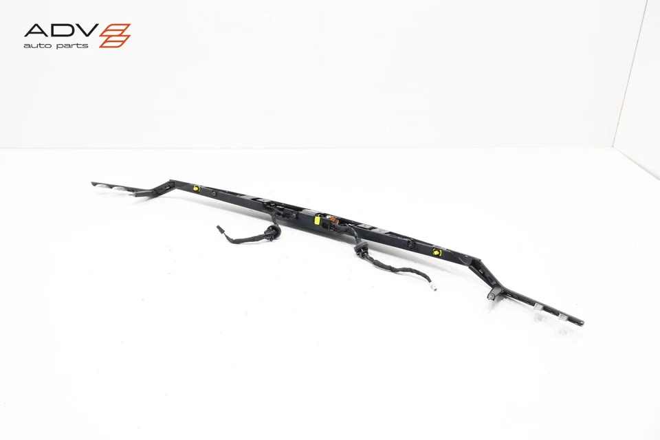 Cadillac CT6 2019 maletero cubierta acabado tapa moldura e interruptor de liberación y cámara OEM Foto 3 de 4