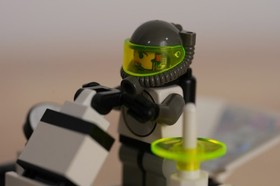 LEGO Space: Hovertron (6815) 100% Complete