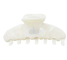 Alo Yoga 90's Claw Clip - White Pearl