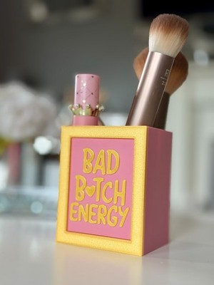   PLOUISE ''Bad Bitch Energy'' Make-up Pinselhalter  