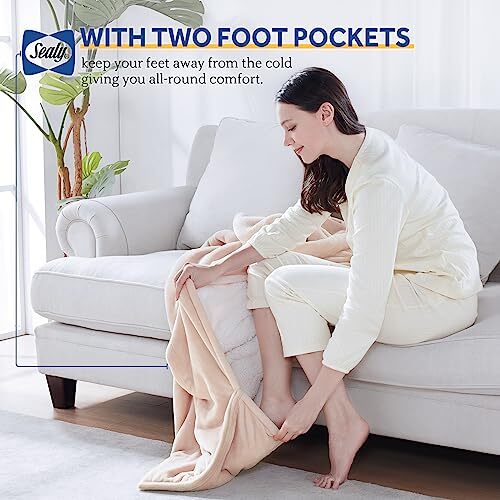 Electric Blanket with Foot Pocket for Adults, Flannel & Sherpa Heated Beige - Picture 3 of 7