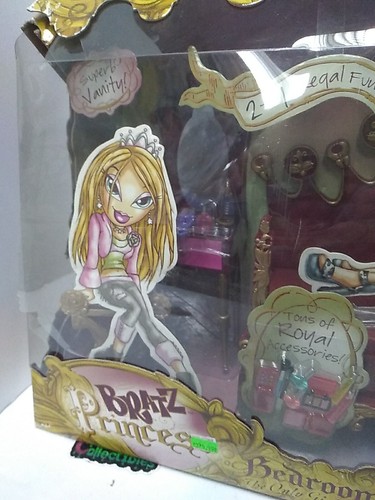 Bratz PRINCESS Doll BEDROOM COLLECTION Sealed SUPER RARE VHTF red gold furniture - Picture 3 of 8