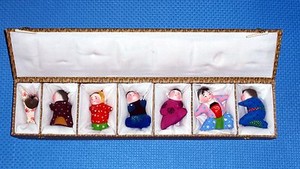 Set of 7 Chinese Ceramic Hand Painted Children Dolls Figurines Custom Case New