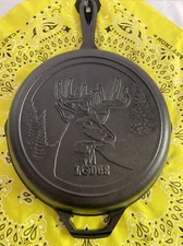 Lodge Cast Iron 10.25" Seasoned Deer Skillet, Wildlife Series