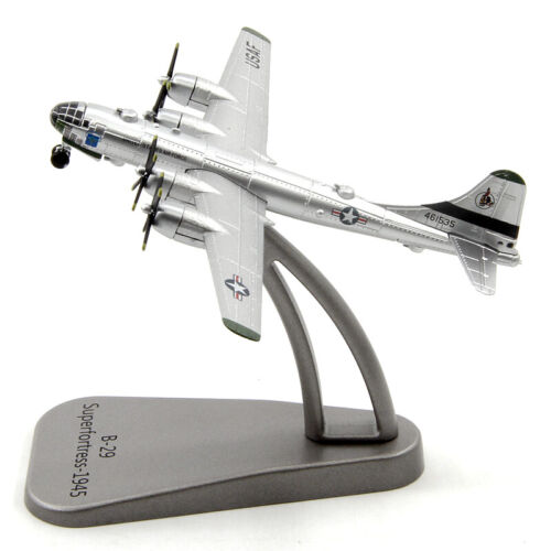 1:300 Scale Alloy Diecast Military Model USAF B-29 Superfortress Bomber Aircraft - Picture 5 of 15