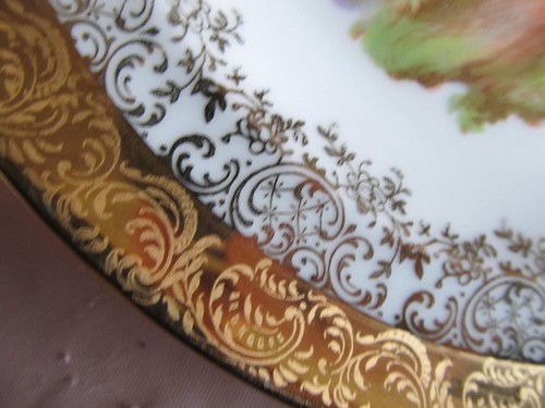 Assiette dessert décoration porcelaine Limoges scène galante d'après Fragonard - Photo 3 sur 4