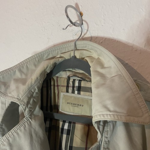 Burberry LONDON Back Split Womens Trench coat, Beige/Grey Button+Belted Jacket - Picture 9 of 11