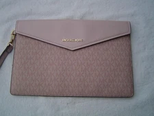 AUTHENTIC MICHAEL KORS BLUSH PINK SIGNATURE LARGE ENVELOPE POUCH   EUC/LN