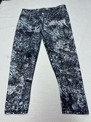 fabletics capri leggings Medium 