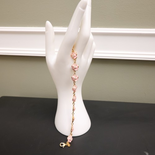 Joan Rivers bracelet flowers magnolias pink enamel gold plated signed 7.25 in - Picture 6 of 16