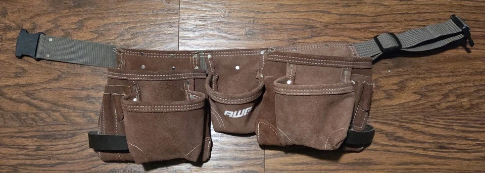 AWP Herramienta Cinturón Plataforma Bolso Cuero Marrón Construcción General Bolsillo Abatible Ajustable  Foto 2 de 4