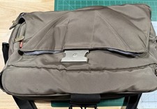 Manfrotto Unica VII messenger Bag Handles Cam...