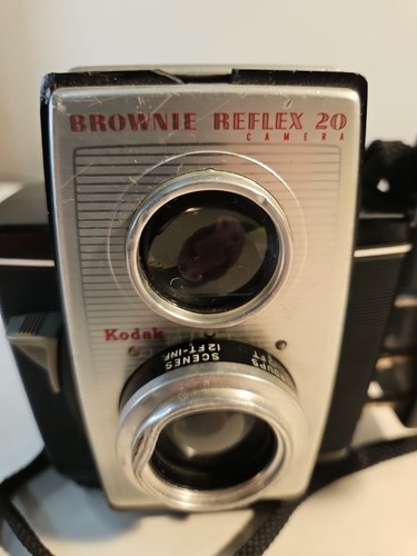 Vintage Kodak Brownie Reflex 20 mit Blitz personalisiert UNGETESTET - Bild 2 von 18